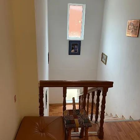 Casa Ta Pensión Sinaia