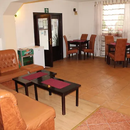 Pensión Casa Ta 2*