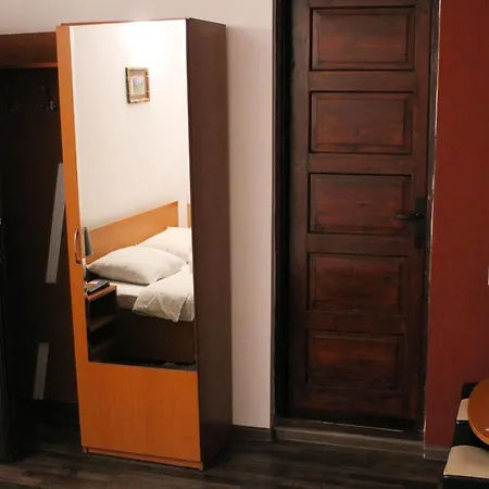 Casa Ta Pensión 2*